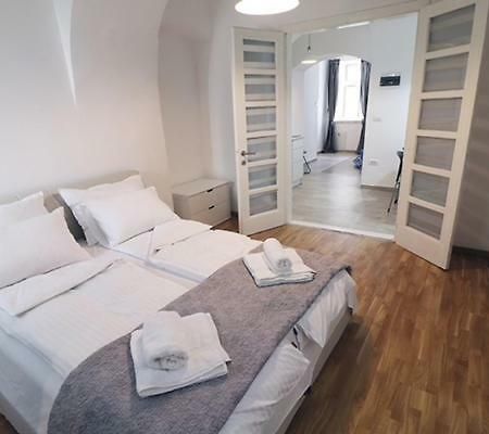 Apartman Tina Újvidék Kültér fotó